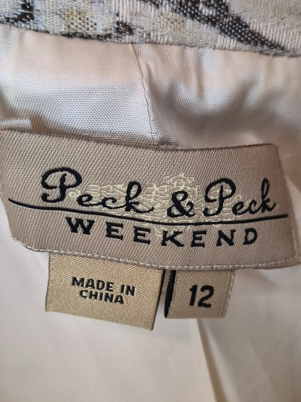 Peck & Peck Cream Patterned Women's Jacket with Metallic Accents Size 12